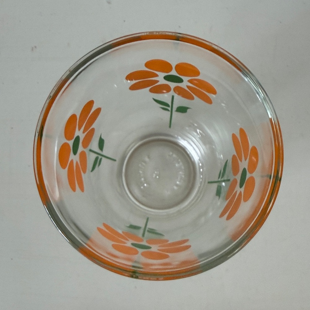 Vintage Hazel-Atlas Orange Daisy Floral Glassware - Tumbler - Sour Cream Glass - Picture 3 of 6